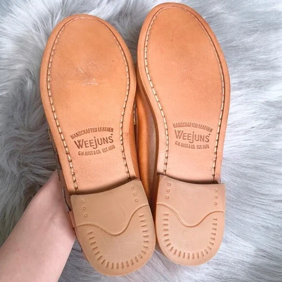 G.H. Bass & Co. NEW Penny Stardom Weejuns 5 Gold - Picture 8 of 9